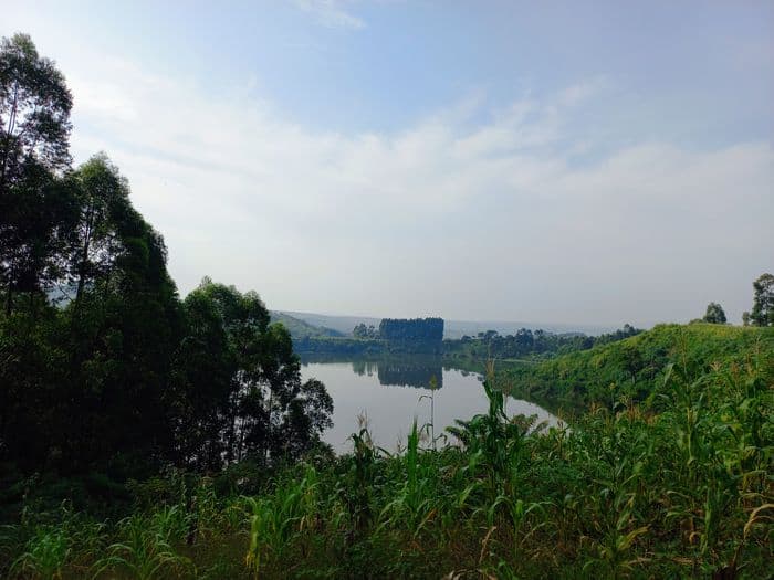 crater lakes kibale
