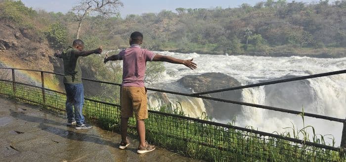 murchison falls breakfast guides