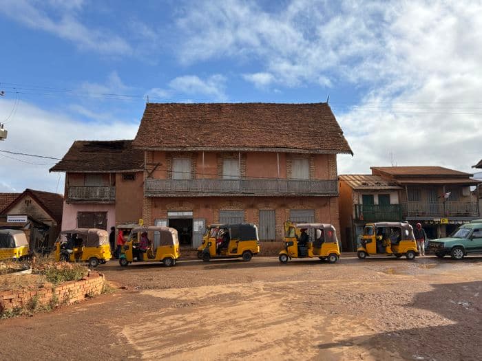 xmad 85081 madagascar ambalavao