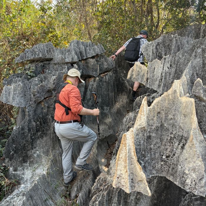 xmad 85081 madagascar tsingy hike